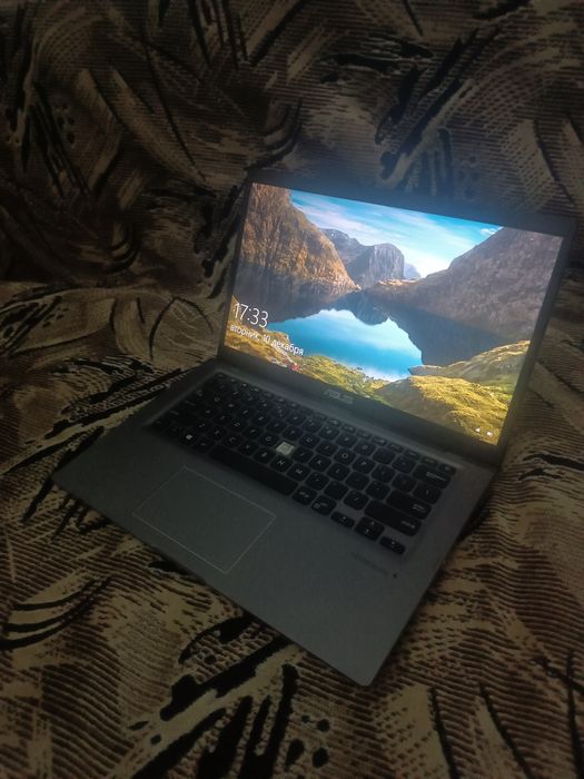 ноутбук asus в хорошем состоянии б.у