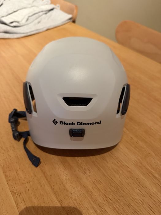 Capacete escalada Black Diamond Half Dome