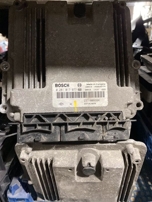 Блок управления двигателя Reno Master 3 Opel Movano мозги Компютер