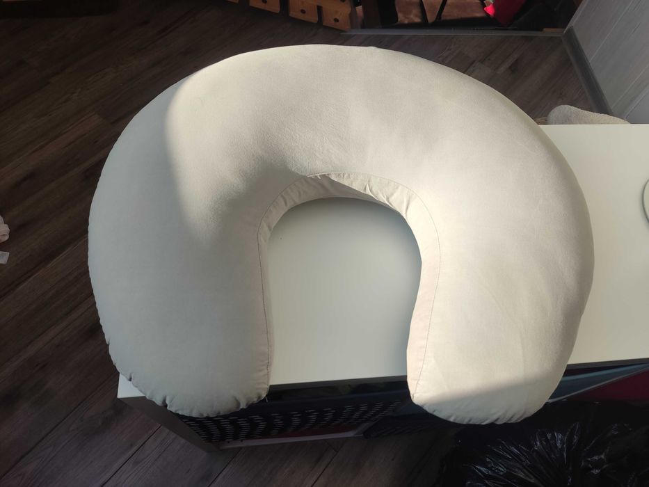 Poduszka do karmienia IKEA