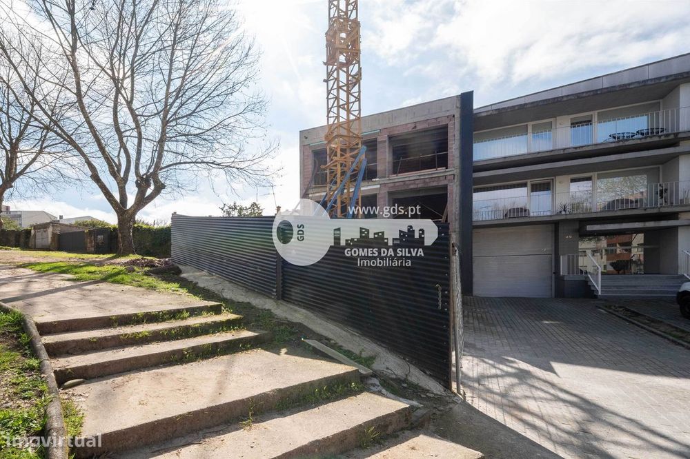 Apartamento T0 novo, no Edifício Sé, em Braga