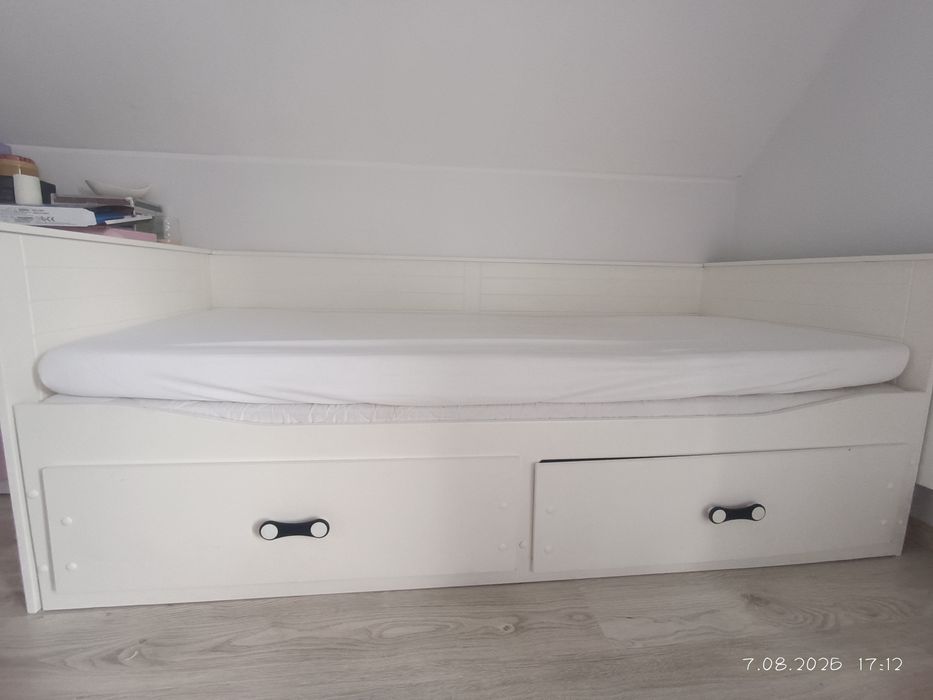 Łóżko rozkładane, ikea - białe z 2 materacami