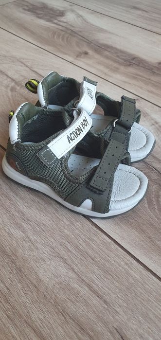 Sandałki dla chłopca khaki