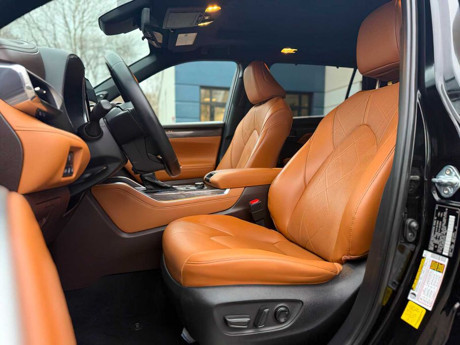 Toyota Highlander Platinum      2022