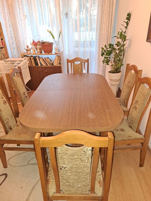 Stół do pokoju i 6 krzeseł, stan idealny