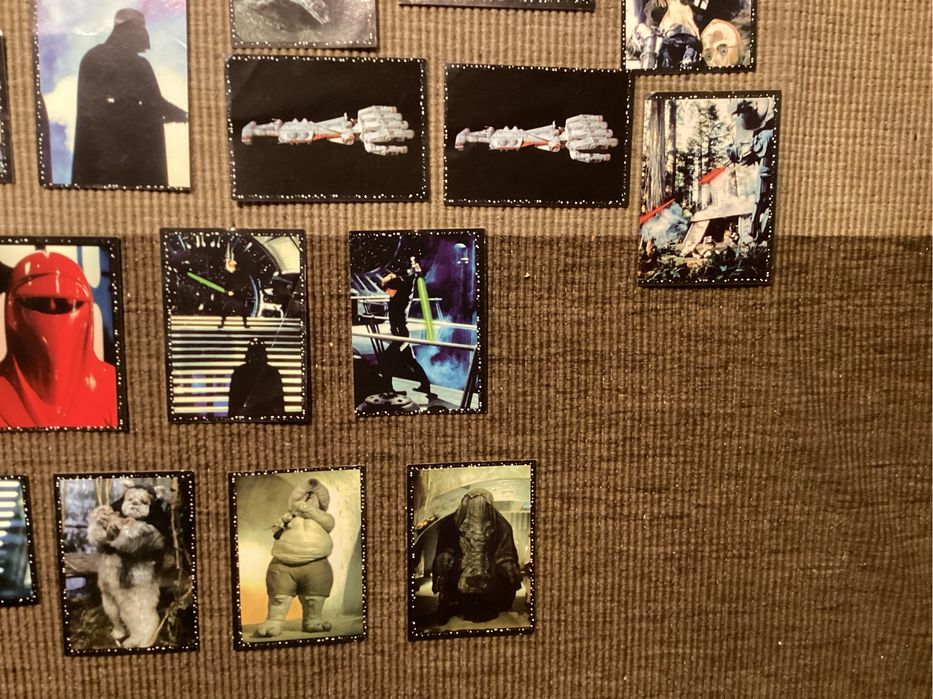 Cromos Star Wars de 1997. Entre os 22 inclui 4 do poster