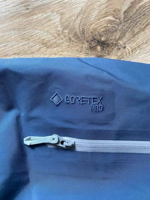 Arc’teryx Alpha Sv nowa kurtka górska rozmiar M