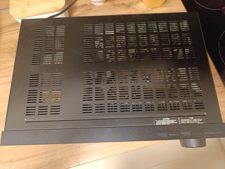 Amplituner Onkyo HT-R390