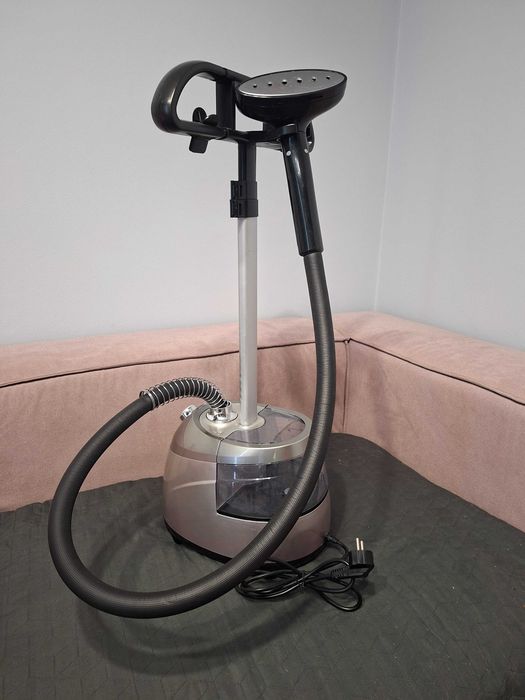 Вертикальний відпарювач для одягу DSP 2000W