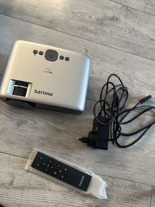Projektor Philips neopix easy npx440 int srebrny
