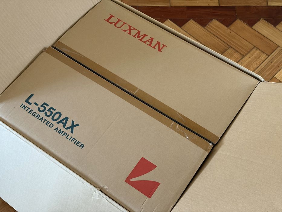 Amplificador LUXMAN L-550AX, como novo