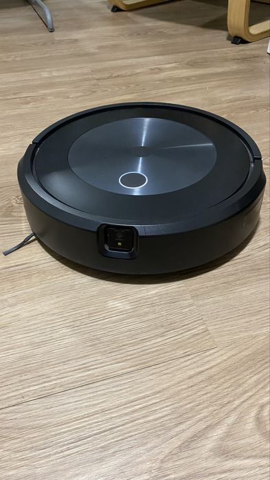 Roomba iRobot J7+