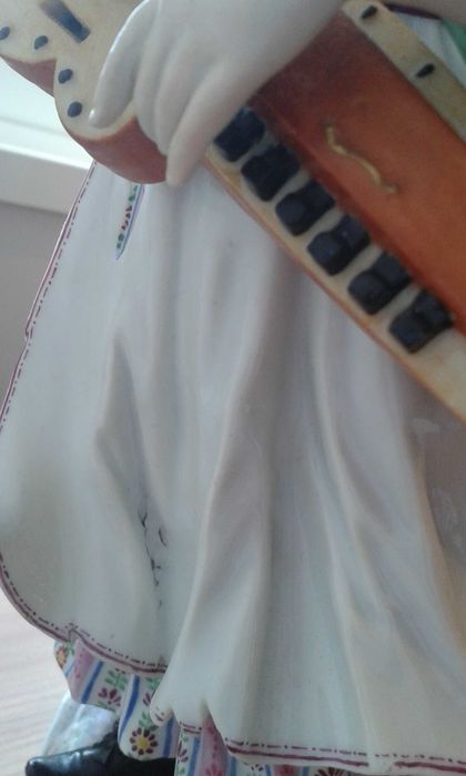 Figura antuga de porcelana Meissen