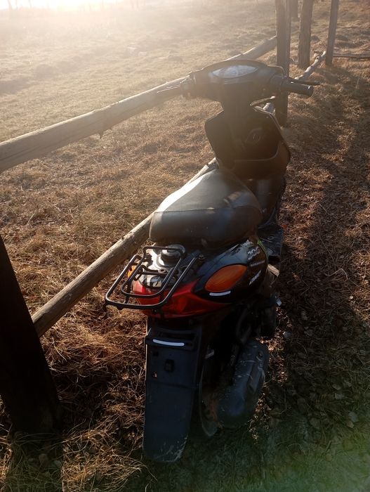Продам Yamaha jog 36
