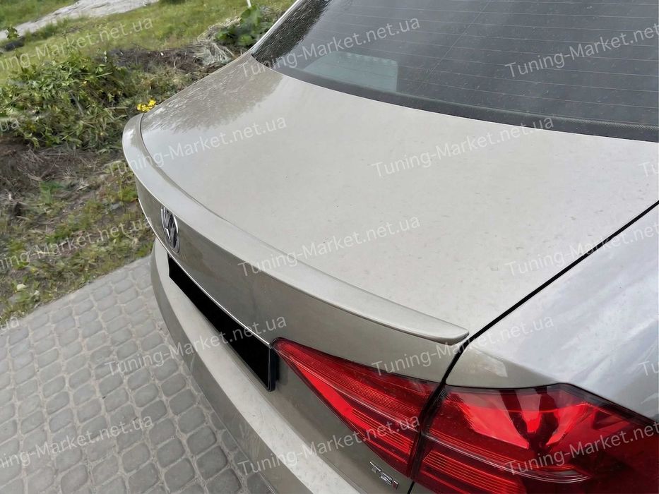 Лип спойлер на багажник Volkswagen Passat B7 B8 USA, Козырек на заднее стекло Фольксваген Пассат Б7 Б8 Америка