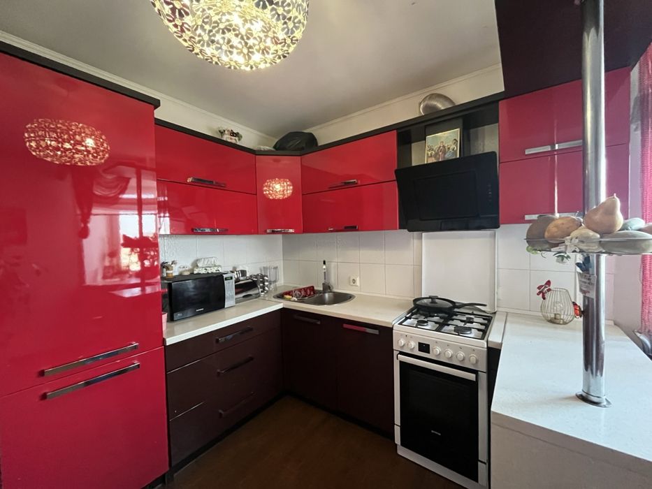 Продаж вул Карпенка 2 кім інд опаленя