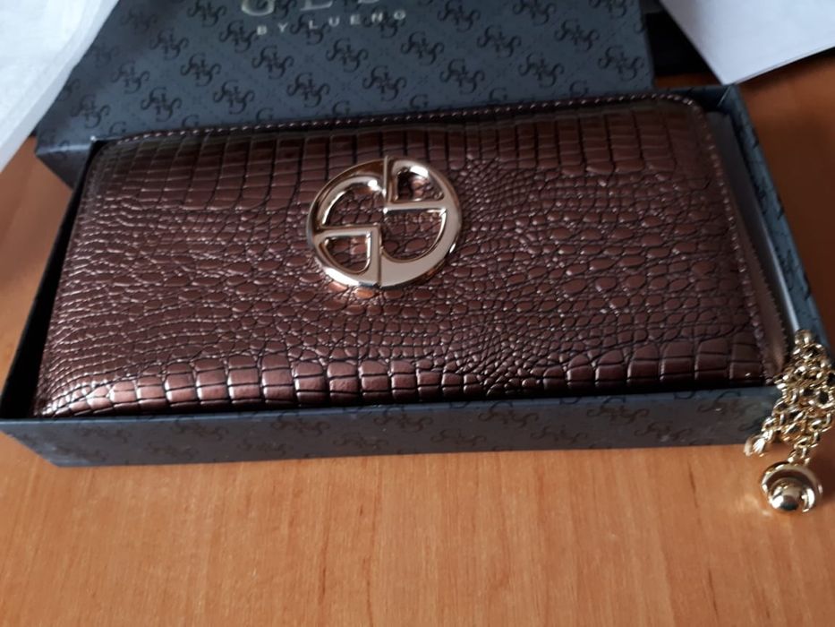 Кошелек жен. кожа нат. Новый