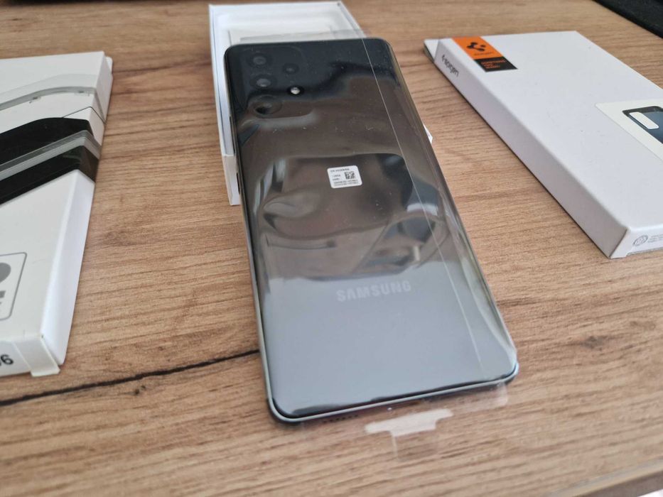 Samsung Galaxy A53 5G 128GB/6GB + Obudowa, Szkło ochronne, Ładowarka