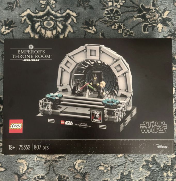 LEGO 75352 Star Wars Emperor's Throne Room