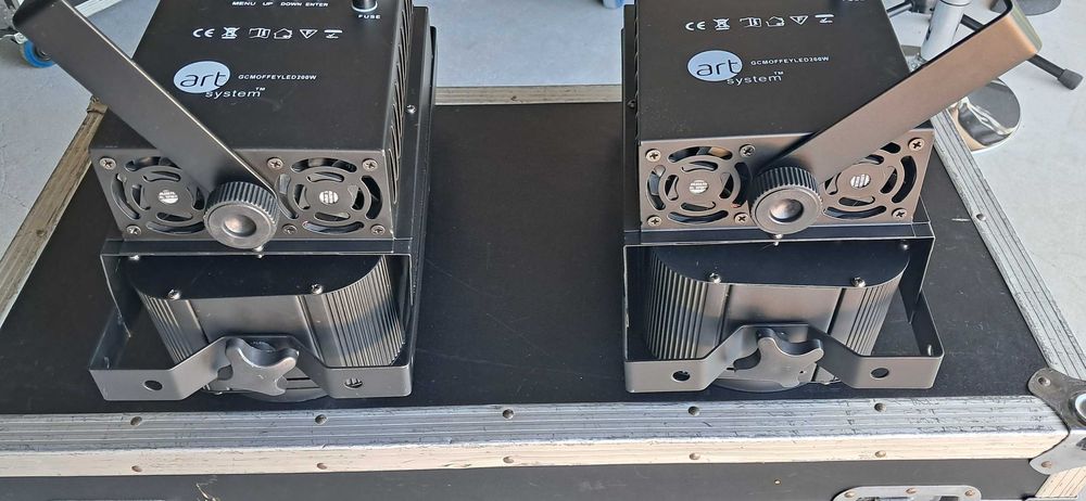 Molefay/cegadoras Led 200w cada (usado valor do par)