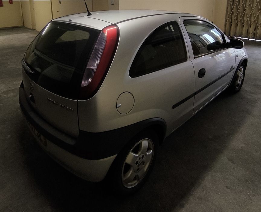 Opel Corsa 1.7 DTi 16V Sport