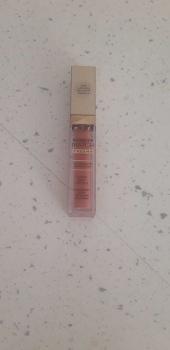 Okazja! Eveline WonderMatch Creamy 05 matowa pomadka w płynie Sweet nude tanio!