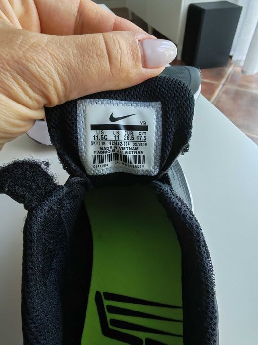 Sapatilhas Nike novas