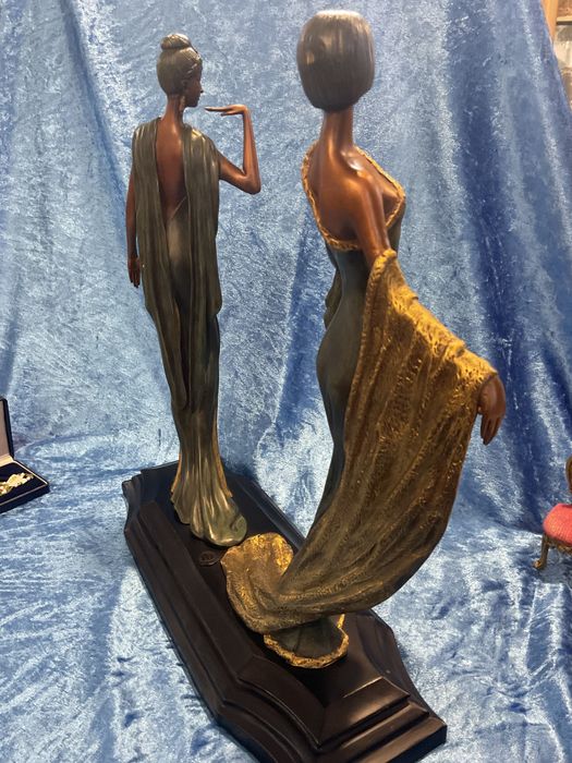 Escultura em bronze  37x39 cm   Anúncios abaixo