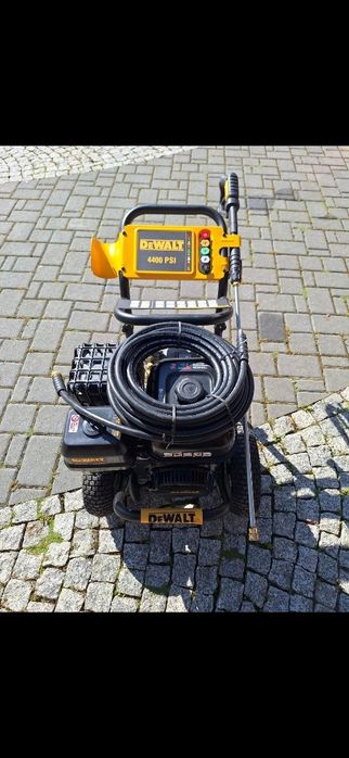 Myjka spalinowa DeWalt 4400 PSI