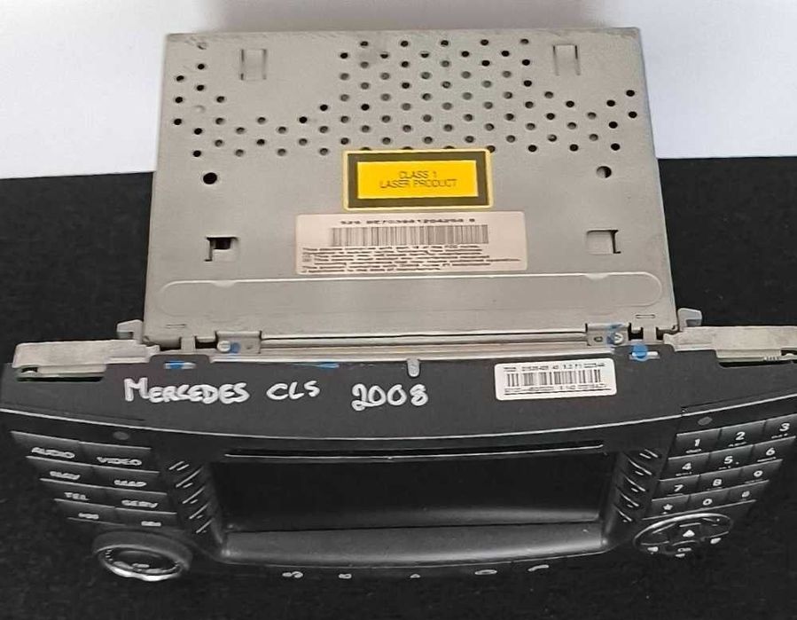 Rádio / Auto Rádio A2118203297 - MERCEDES-BENZ CLS