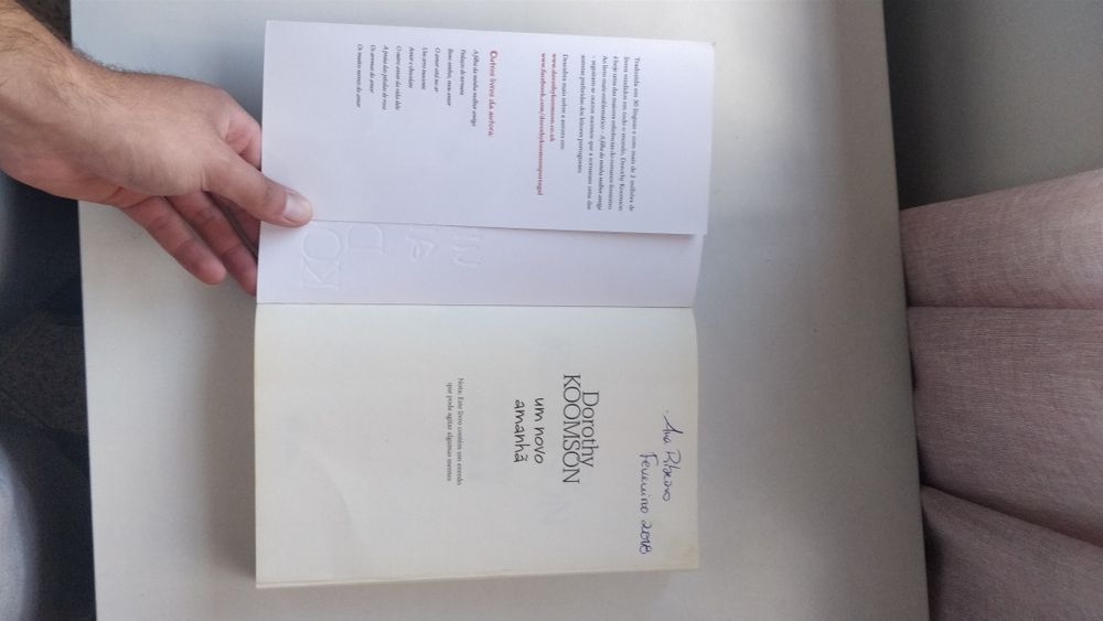 Um Novo Amanhã(Dorothy koomson)