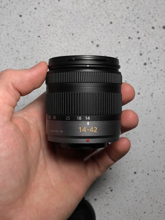 Вживаний Panasonic Lumix 14-42mm 3,5-5,6 ASPH. OIS