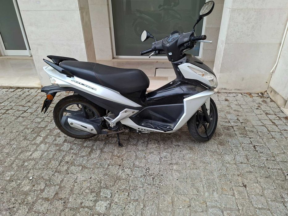 Vendo Scooter Honda NSC 50 R