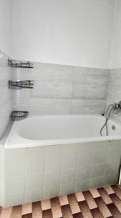 Wynajem kawalerki na parterze w centrum Raciborza. - Więcej