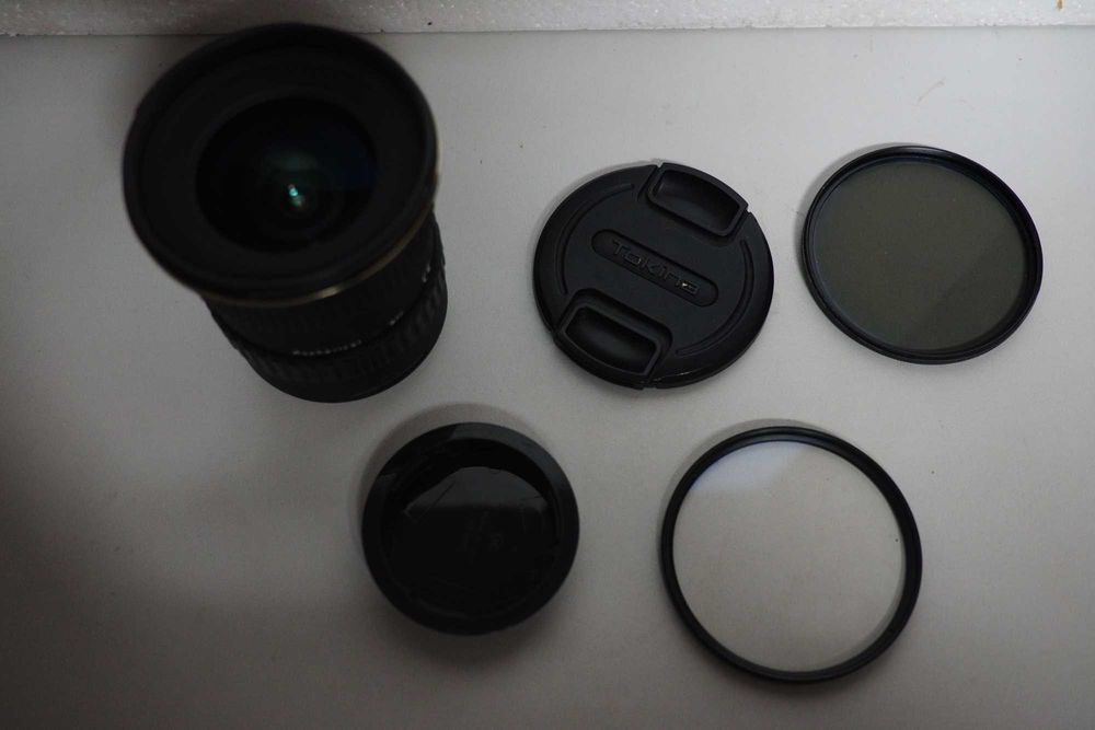 Tokina 12-24mm F4 Canon EF-S + Filtros