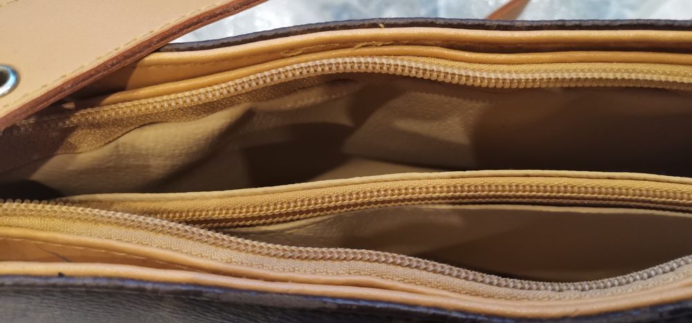 Torebka damska Louis Vuitton.