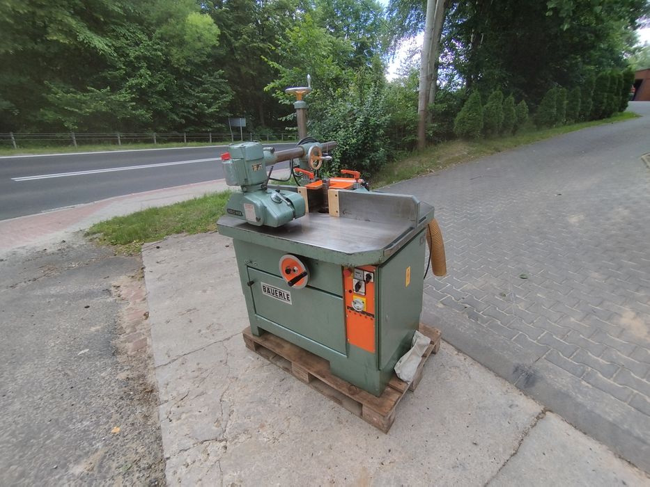 Frezarka dolnowrzecionowa, BAUERLE, MARTIN, posuw rolkowy