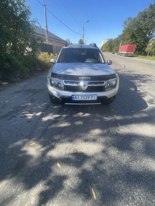 Renault    Duster