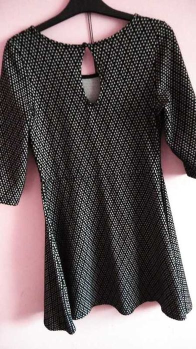 Elegancka sukienka
