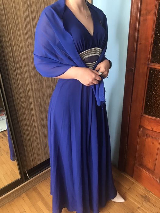 Вечірня довга сукня