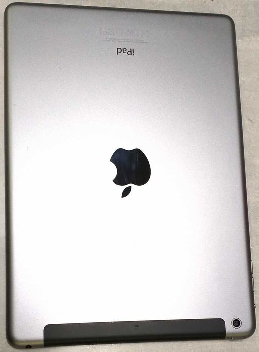 Планшет iPad Air  Apple A1475 32Gb на запчасти