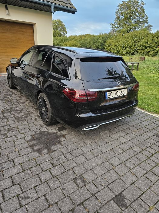 Mercedes w205 1.6 d 2015r  136 koni 7 biegów automat