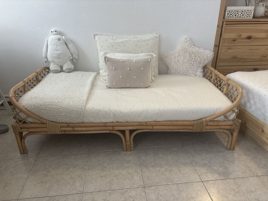 Cama com Colchão,  rattan com estrado, Katsuki rotim natural