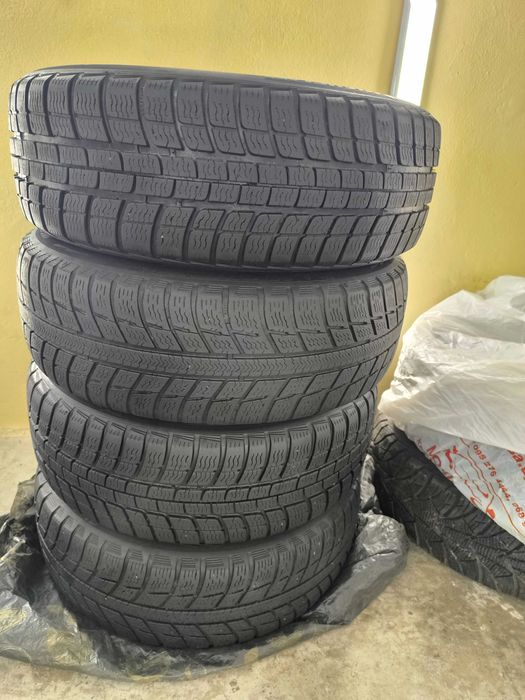 Резина 185/60/R15 Michelin Зимня,Iдеал.Протектор 7мм,як новi.Пересилка