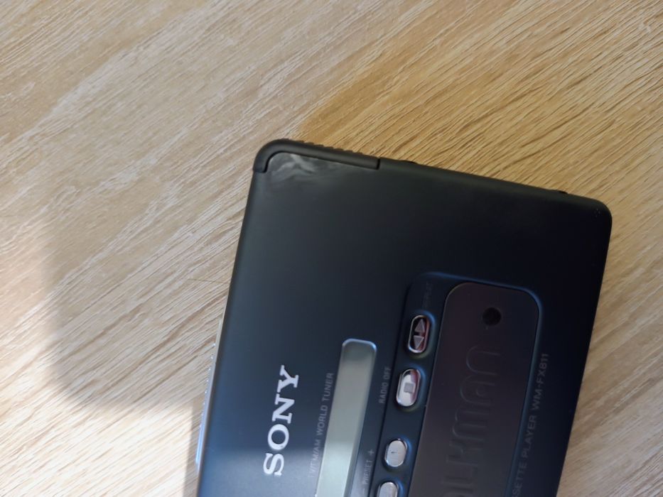 касетний плеєр sony walkman wm-fx811