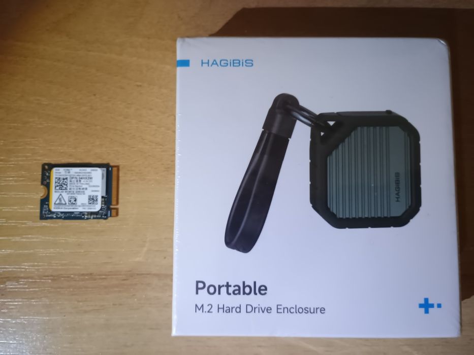Hagibis 2230 M.2 NVMe та SSD Kioxia 2230 PCIex4 Gen4 NVMe 256 ГБ (BG6)