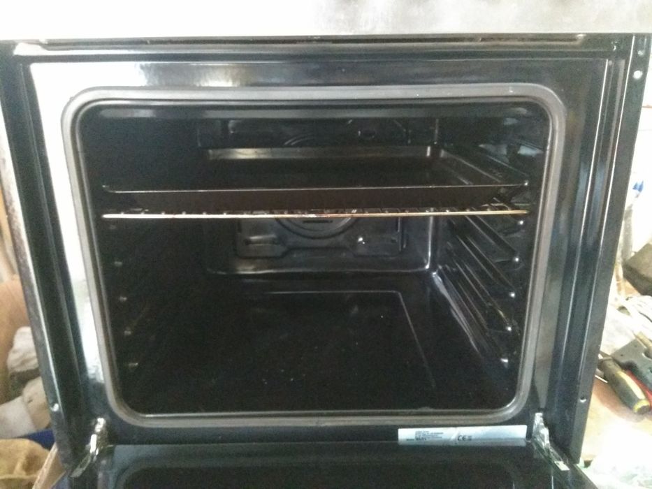 Духовка електрична+варочна поверхня