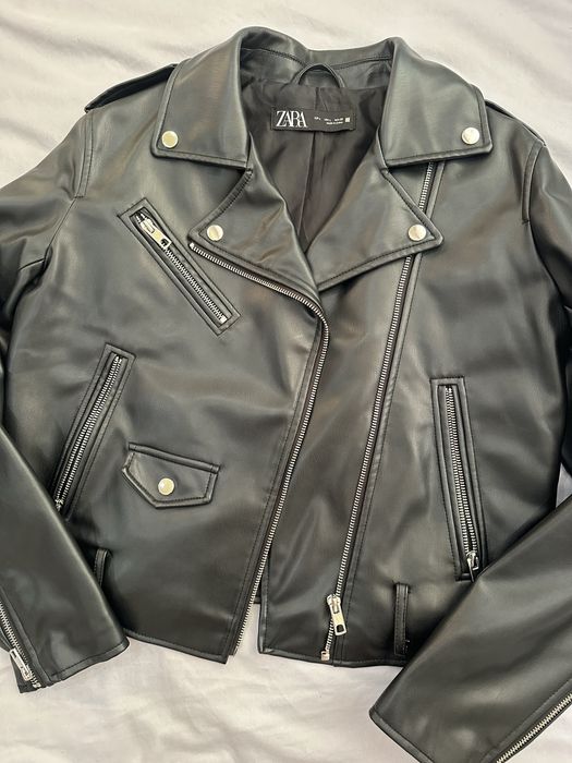 Жіноча шкіряна косуха ZARA