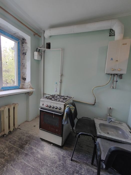 Продам 2 комнатная квартира пос. Жуковского , Ак.Проскуры. Недорого!