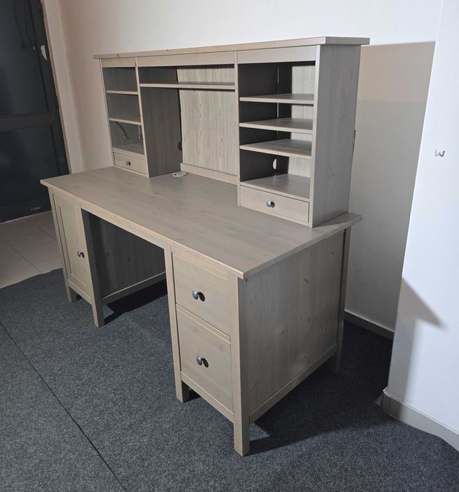 Secretária + Acessórios Hemnes Ikea 155x65x74cm Castanho Usado